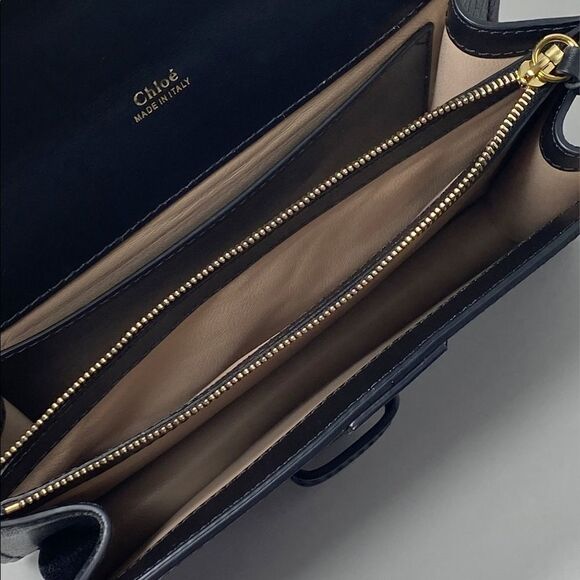 Chloé Aby Chain leather shoulder bag - Picture 13 of 13